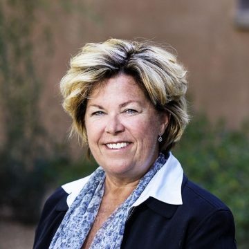 Elaine McGinn profile picture - Leadership at the Desert Botanicals Garden
